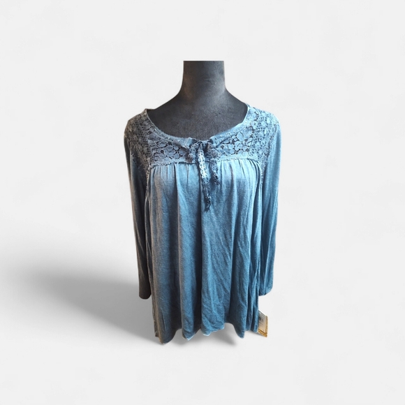 NWT Energe Blue Lace Large Detail Women's Top - Picture 7 of 8